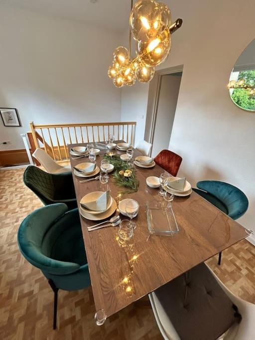 Duplex Apartment Ullstein- 4 Bedrooms, 2 Bathrooms, Living Room, 2 Parking Spaces, Boxspringbeds, Family & Business Apartment! Berlin Luaran gambar