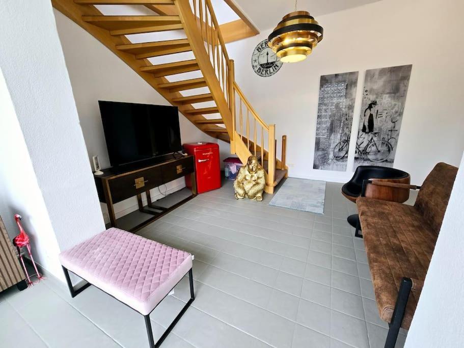Duplex Apartment Ullstein- 4 Bedrooms, 2 Bathrooms, Living Room, 2 Parking Spaces, Boxspringbeds, Family & Business Apartment! Berlin Luaran gambar